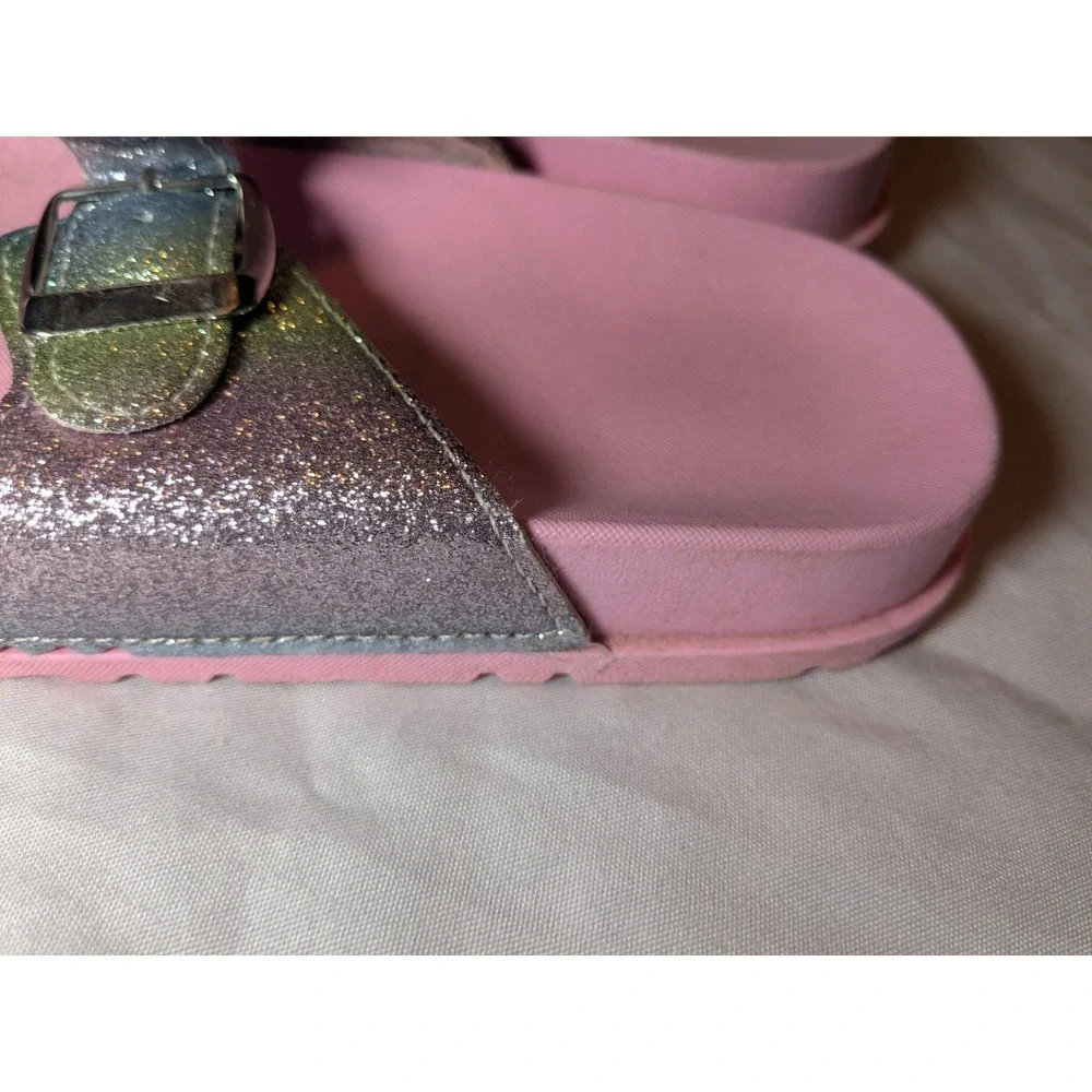 Girl's‎ Multicolor Sandals Size 3/4